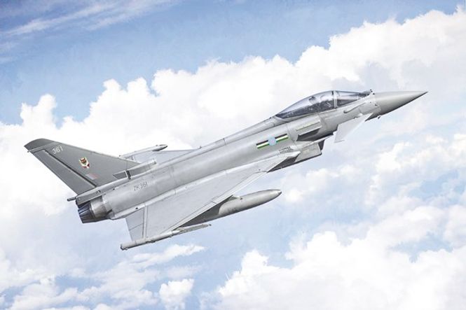 Huvudbild EF-2000 TYPHOON IN R.A.F. SERVICE. SKALA 1/72